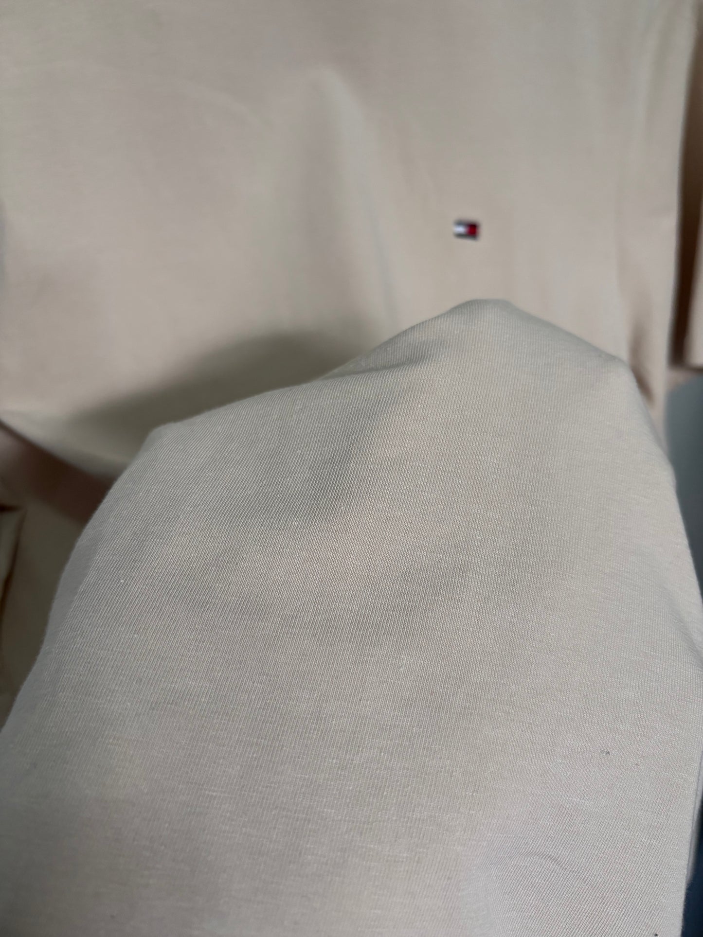 Camiseta Tommy Hilfiger-Crema US43