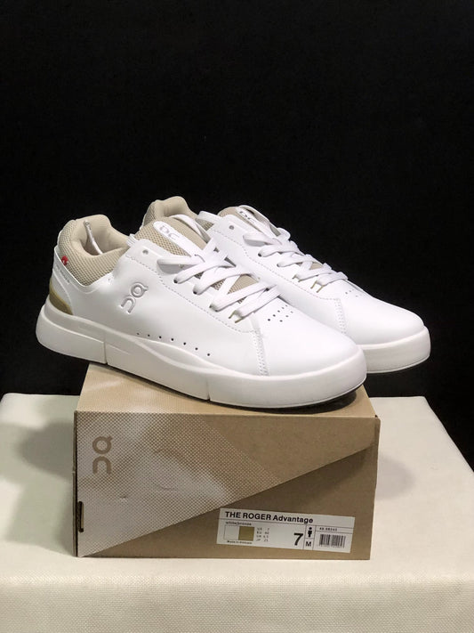 Tenis Casual On-Cloud - The Roger / Blanco - Beige K301