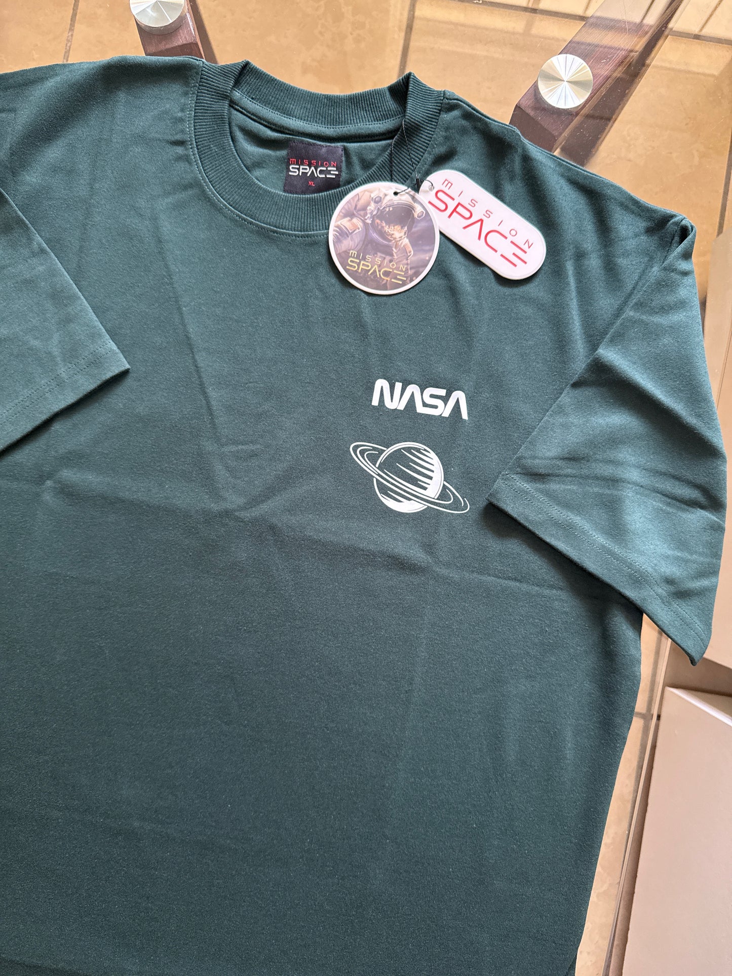 Camiseta Mission Space - NASA Verde KCN34