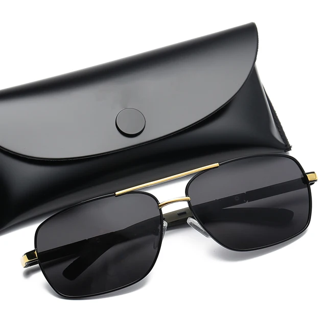 Lentes de Sol 2025  / Negro-Dorado C94