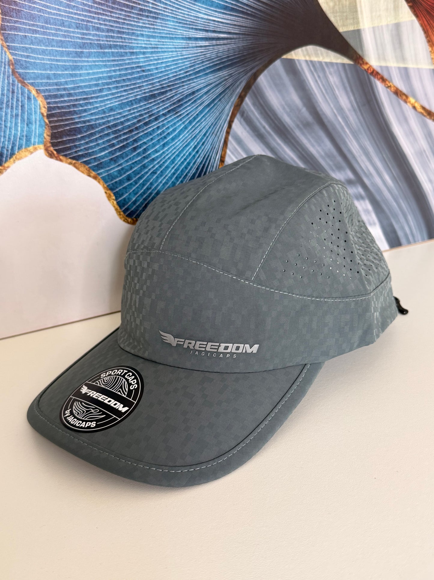Gorra Deportiva Transpirable Freedon by Jagi Caps - Gris Oscuro KCN65