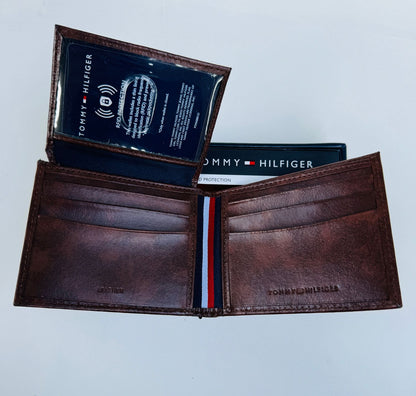 Billetera Para Hombre Marca Tommy Hilfiger Café US10