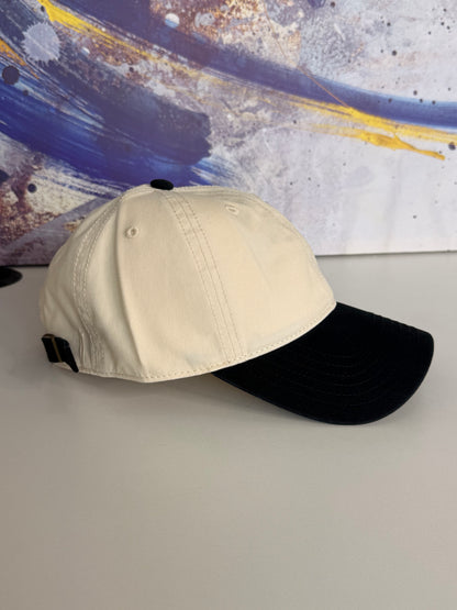 Gorra Lisa Jean doble color  - KCN91 Crema / Negro