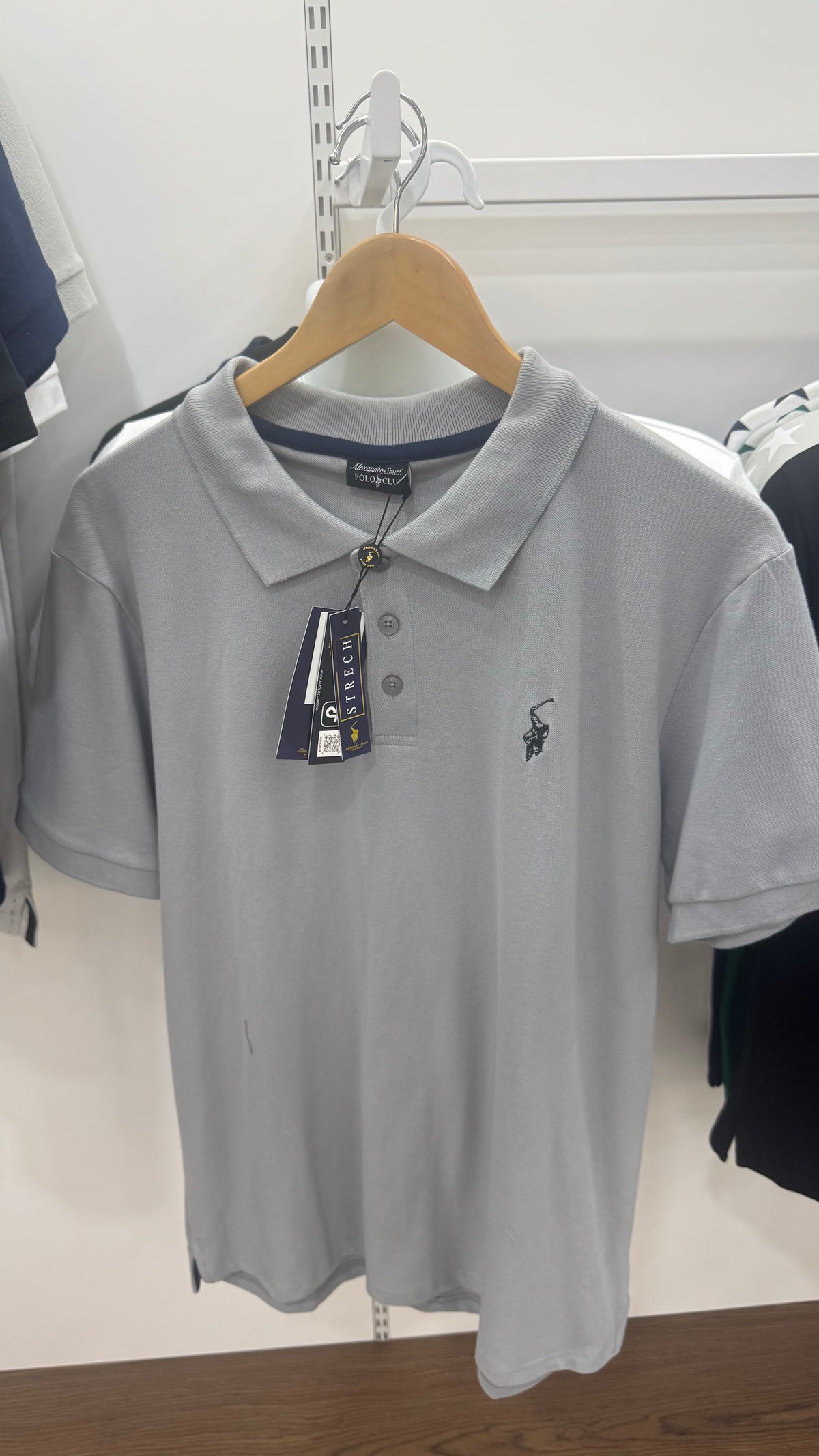 Camisa Polo Club Alexander Smith Gris. NK28
