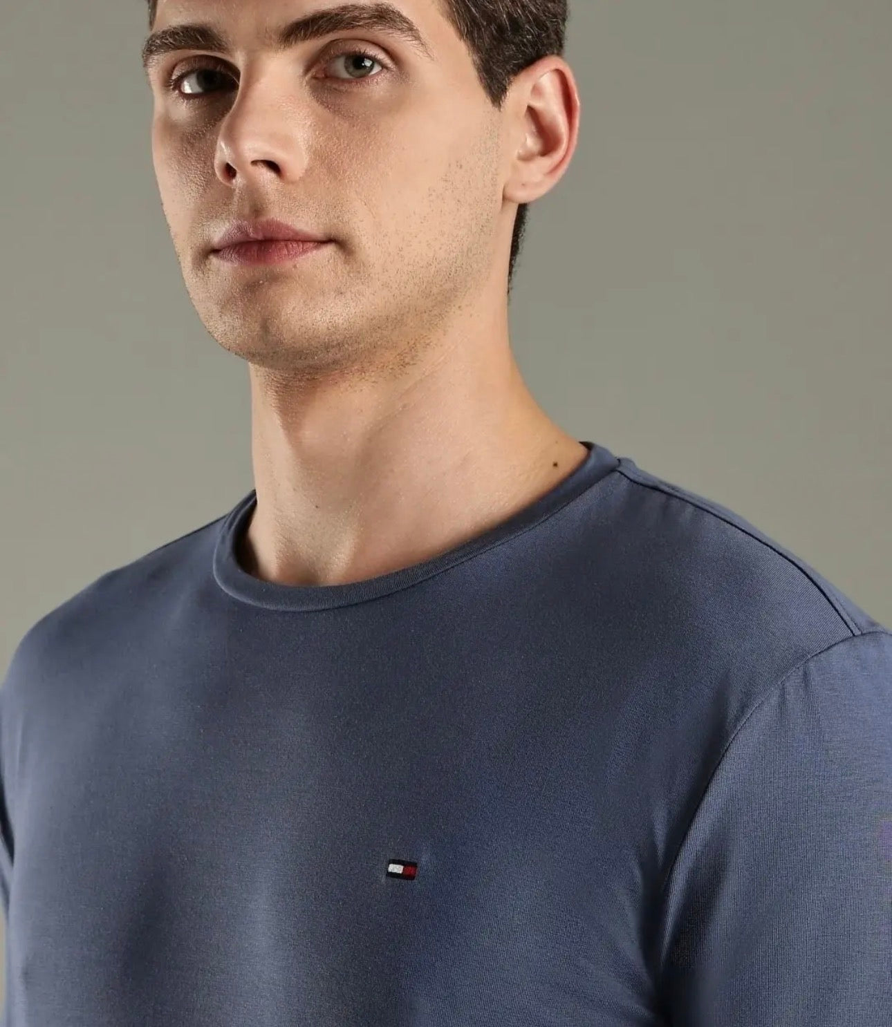 Camiseta Tommy Hilfiger-Azul Grisáceo US45