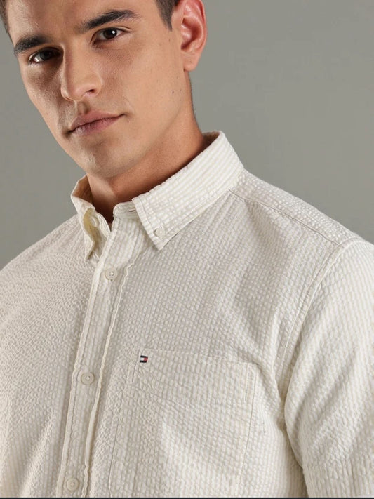 Camisa Tipo Polo Manga Corta Tommy Hilfiger-Blanca con Líneas  US69