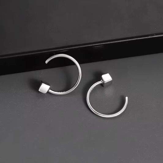 Arete - Perforación - / K362