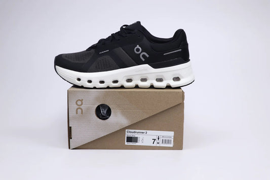 Tenis Deportivo  On-Cloud/ Negro K303
