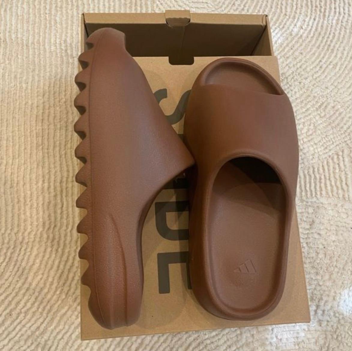 Sandalias Yeezy Slide para Caballero /Cafe J01 – KFco