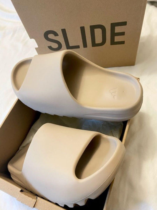 Sandalias Yeezy Slide para Caballero /Beige J01