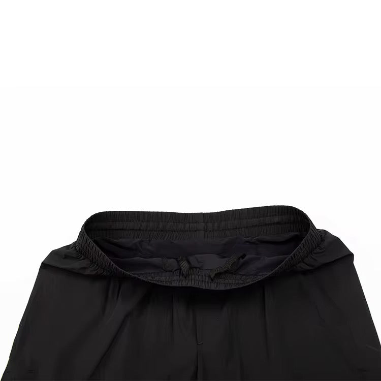 Short deportivo/ Negro AR02