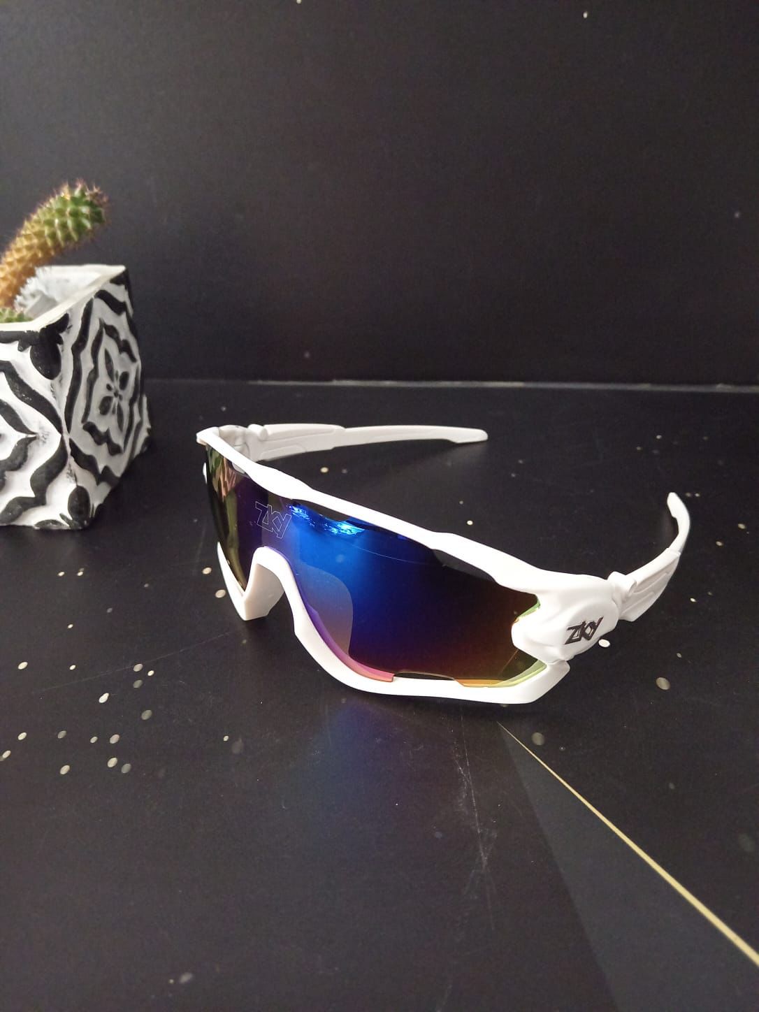 Lentes Deportivos 2025  /  23