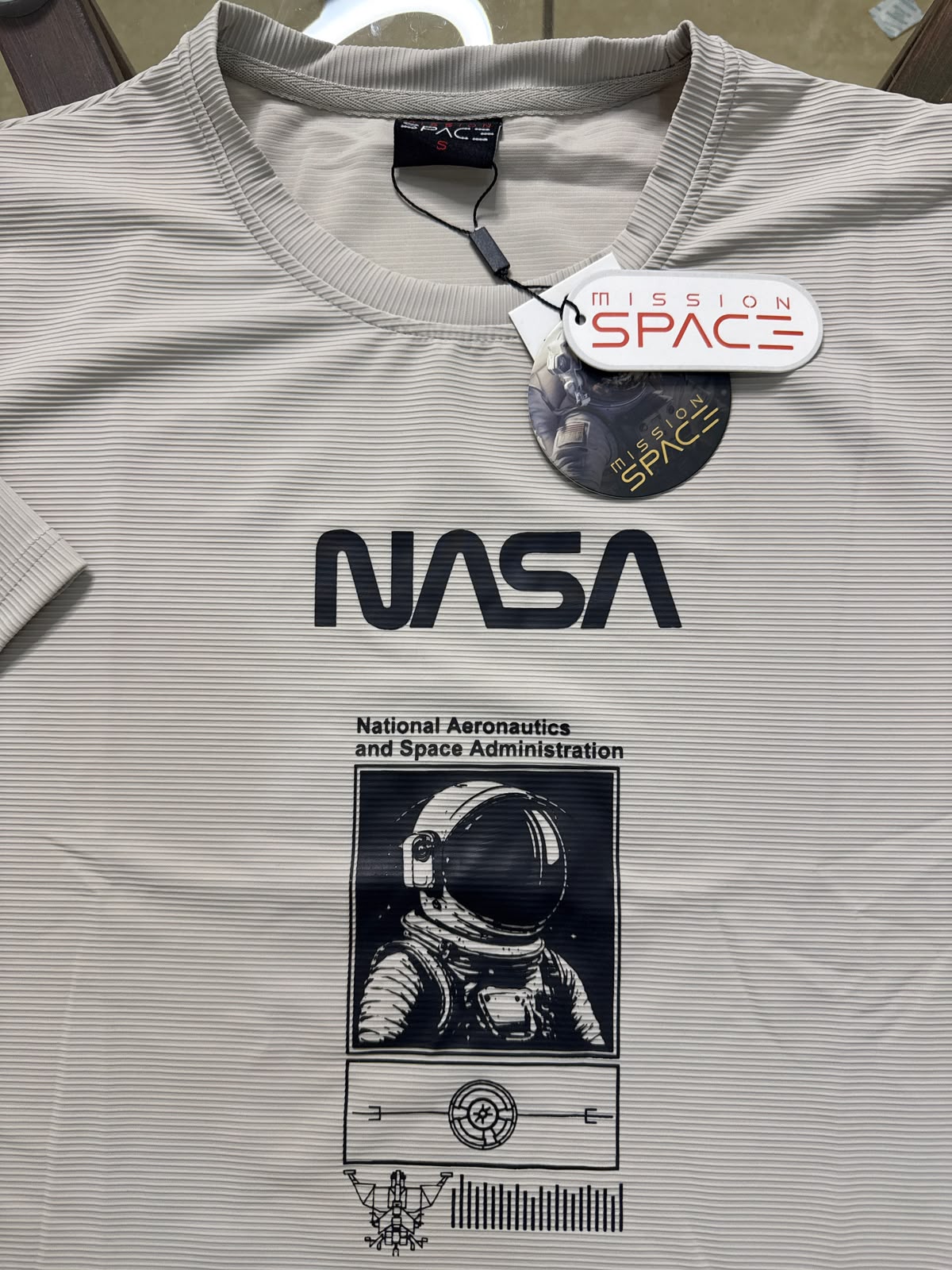 Camisa Oversize marca Mission Space/ Beige KCN37