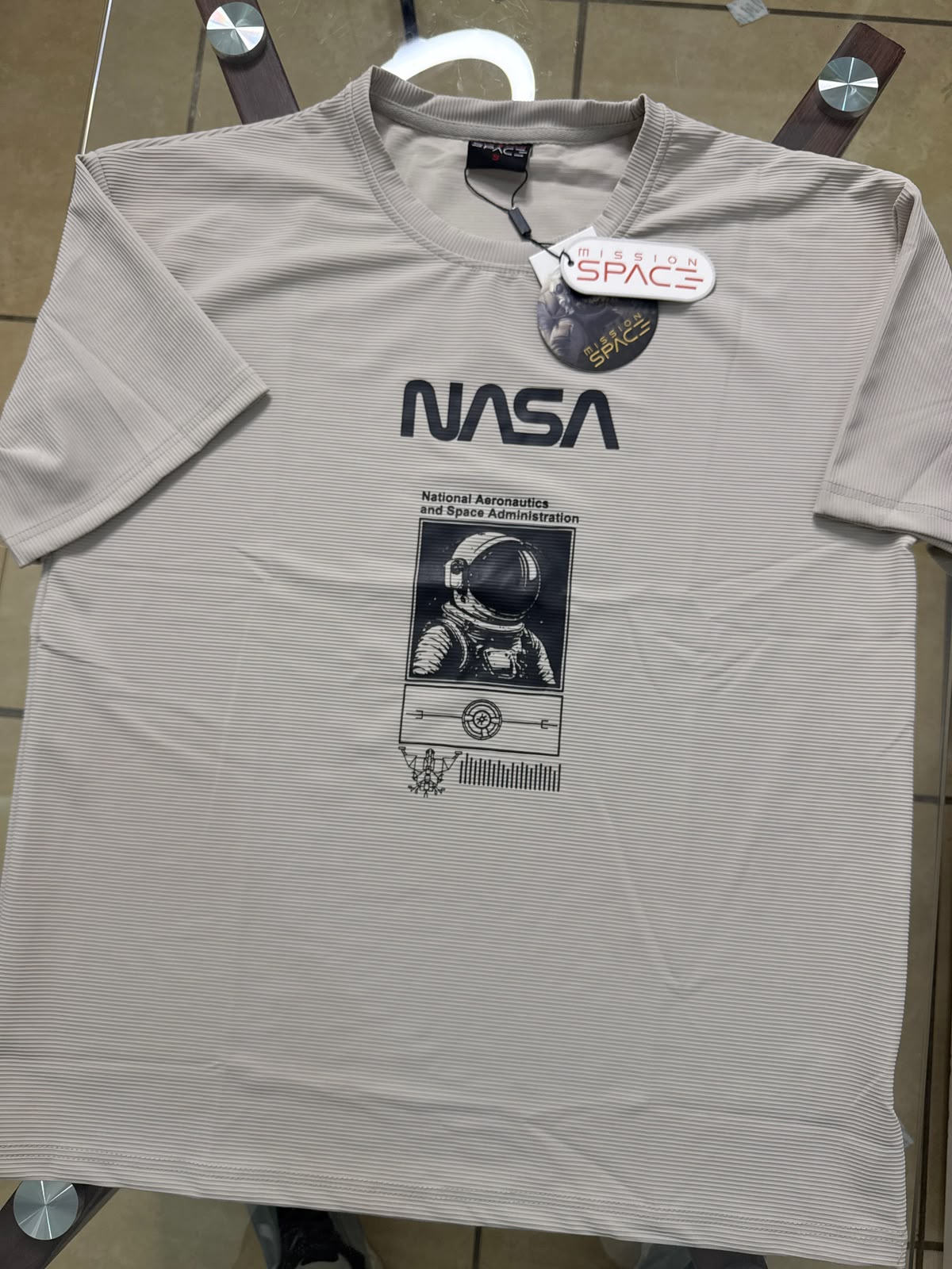 Camisa Oversize marca Mission Space/ Beige KCN37