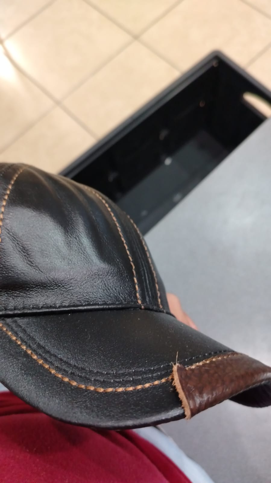 OUTLET 29 Gorra de Cuero Original Negra