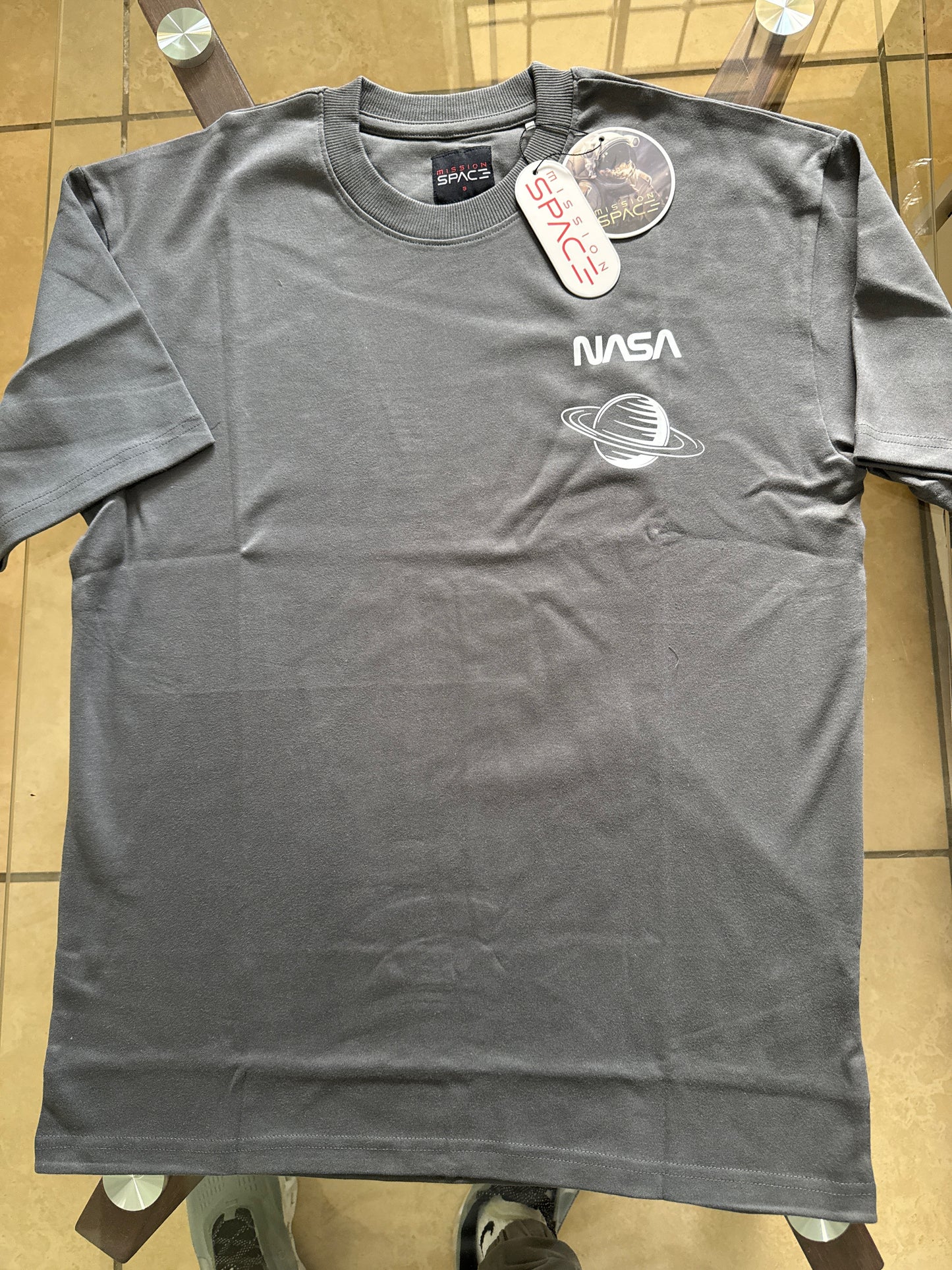 Camiseta Mission Space - NASA Gris KCN34