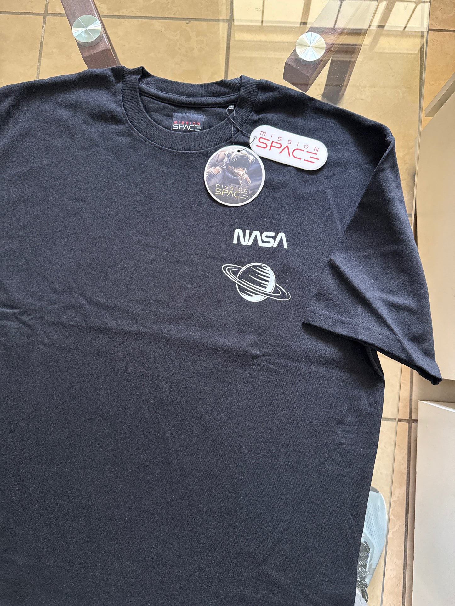 Camiseta Mission Space - NASA Negro KCN34