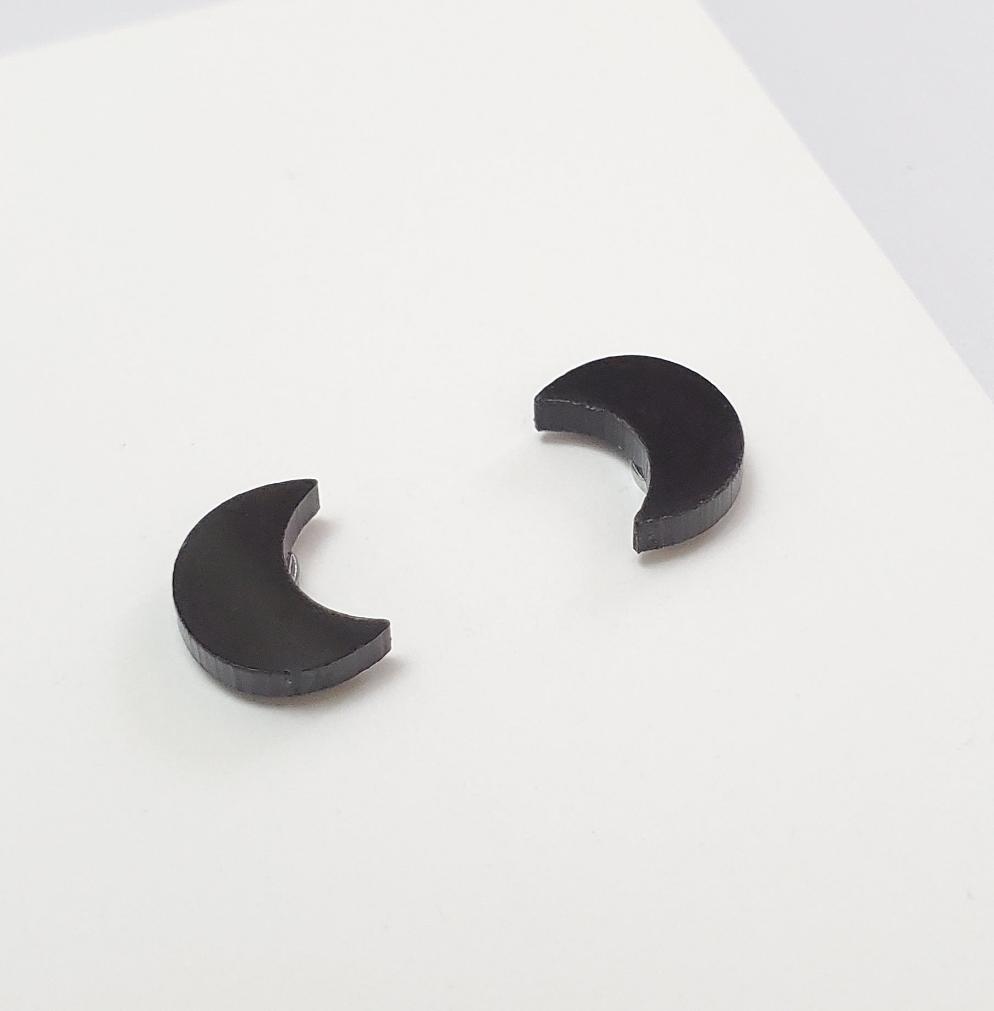 Arete de Imán Luna K313