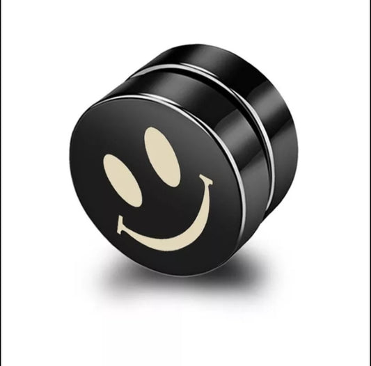 Pair of Magnet Earrings Happy Face Design 8mm