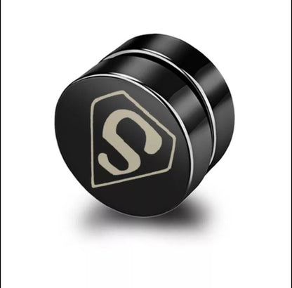 Par Arete de Imán Diseño Super Man 8mm K323